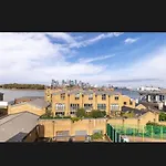 Millharbour Apartment