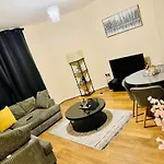 Millharbour Apartment